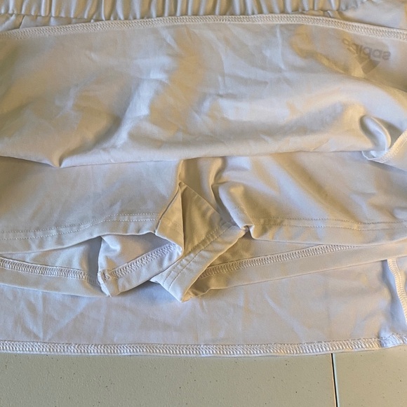 Adidas Women’s Classic Climalite White Skirt/Skort Sz Med - Picture 7 of 12